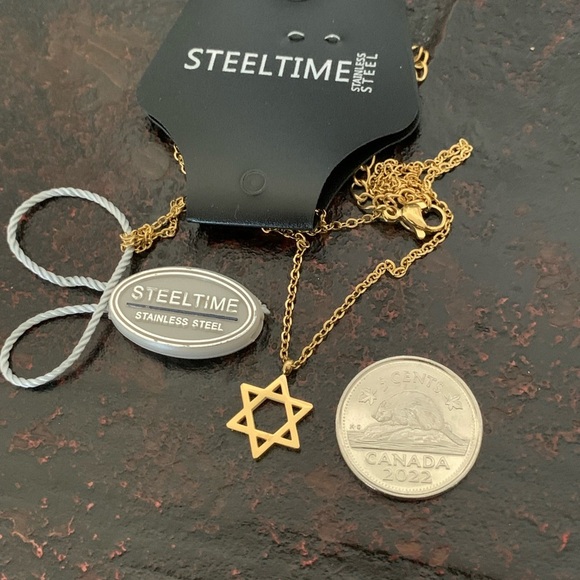 Star of David Pendant Necklace 18k gold plated - Picture 2 of 2